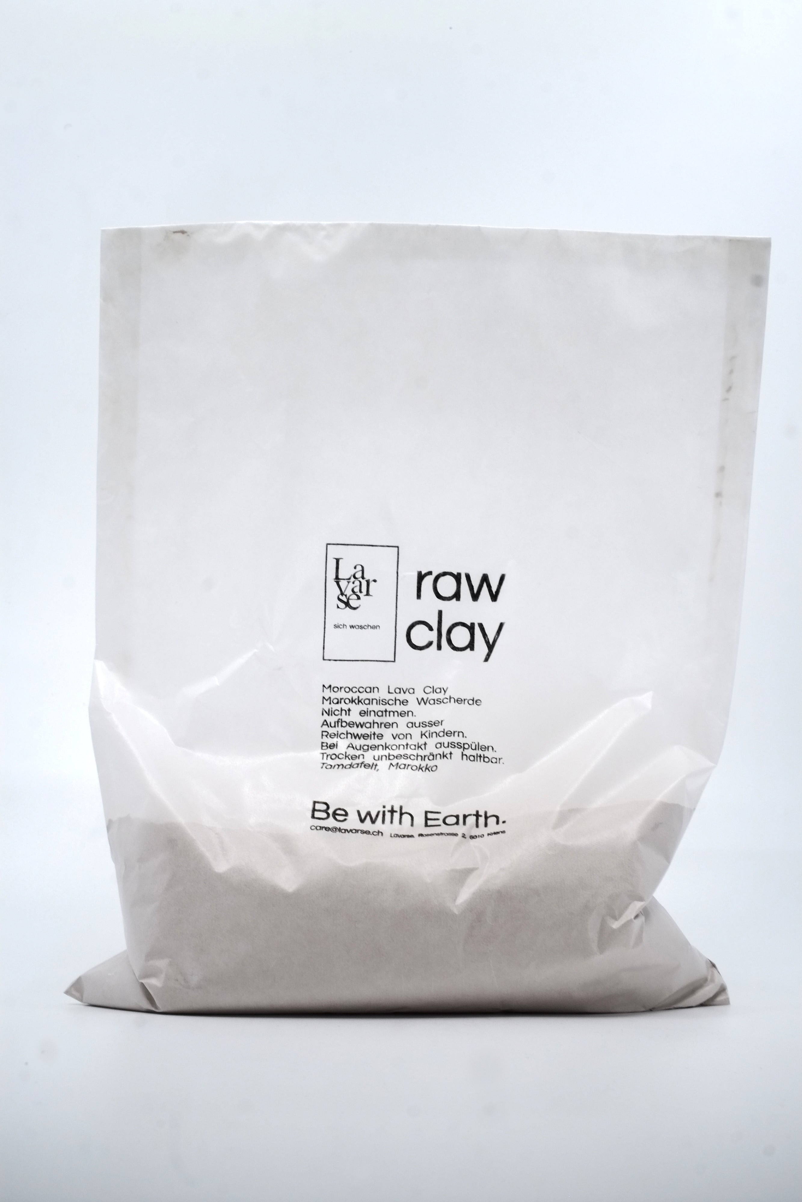 900 g raw clay